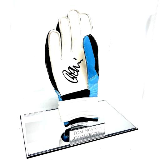 Goalkeeper Glove Display Case - Mirror Base