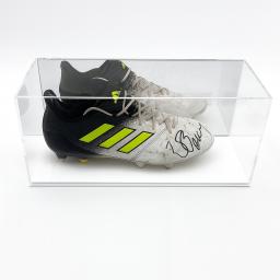single boot case white base mirror back.png